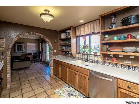 2122 E Cactus Wren Rd, Kingman, AZ 86409 photo 14