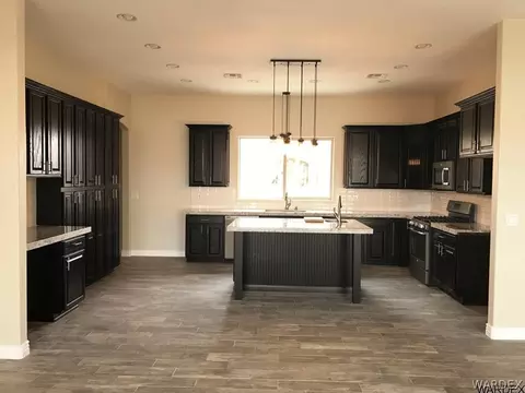 1802 E Aloe St, Kingman, AZ 86409 photo 7