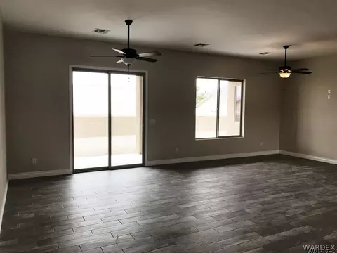1802 E Aloe St, Kingman, AZ 86409 photo 5