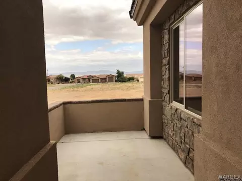 1802 E Aloe St, Kingman, AZ 86409 photo 2