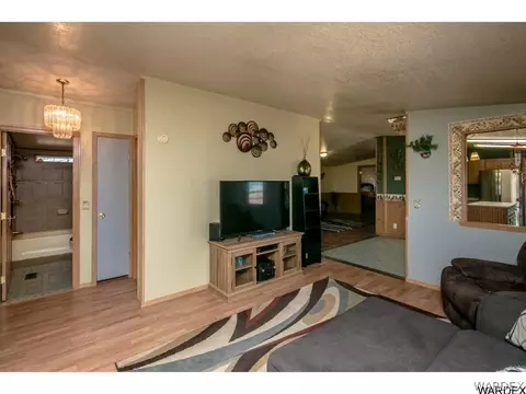 2385 E Ramirez Cir, Kingman, AZ 86409 photo 9