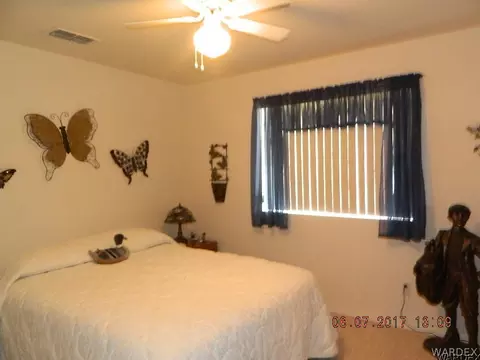 7804 E Devils Arch Dr, Kingman, AZ 86401 photo 6