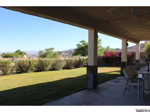 2311 S Risco Ln, Laughlin, NV 89029 photo 2