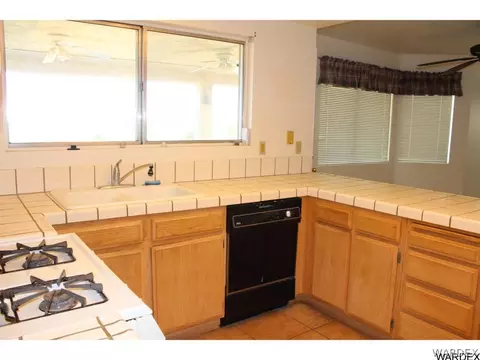 2311 S Risco Ln, Laughlin, NV 89029 photo 8