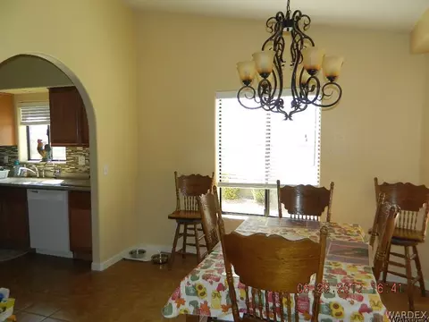 7795 E Oxbow Dr, Kingman, AZ 86401 photo 11