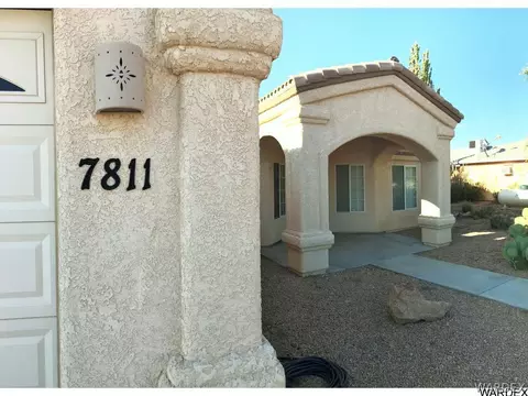 7811 E Devils Arch Dr, Kingman, AZ 86401 photo 2
