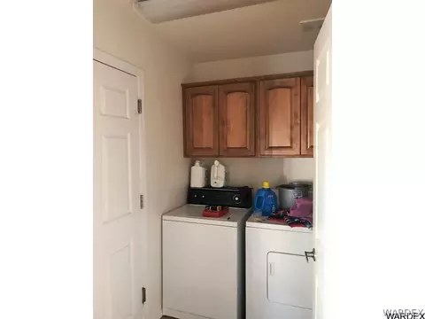7811 E Devils Arch Dr, Kingman, AZ 86401 photo 6