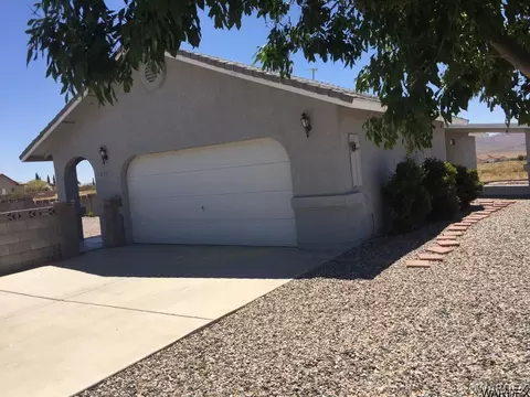 7862 E Larkspur Dr, Kingman, AZ 86401 photo 3