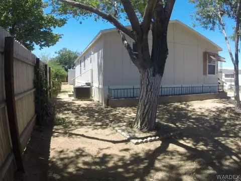 3720 E Diagonal Way, Kingman, AZ 86409 photo 2