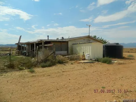 6095 E Dawson Rd, Kingman, AZ 86401 photo 2