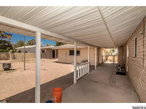 585 E Berk Ave, Kingman, AZ 86409 photo 30