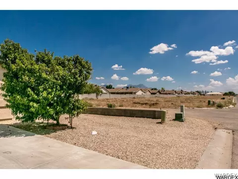 3428 N Apache St, Kingman, AZ 86401 photo 10