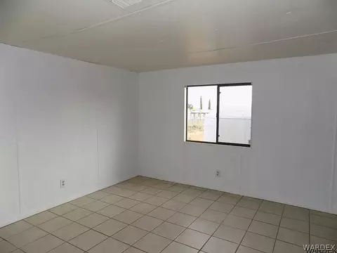 1960 E Suffock Ave, Kingman, AZ 86409 photo 7
