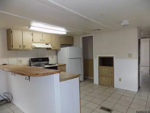 1960 E Suffock Ave, Kingman, AZ 86409 photo 5