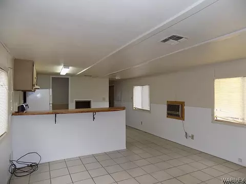 1960 E Suffock Ave, Kingman, AZ 86409 photo 3