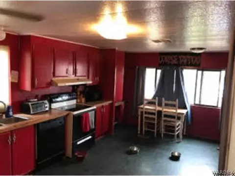 3682 E Robin Ln, Kingman, AZ 86409 photo 4