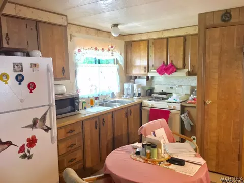 3940 E Thompson Ave, Kingman, AZ 86409 photo 16