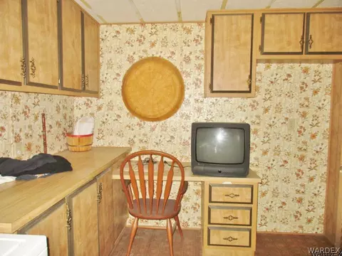 2321 E Packard Ave, Kingman, AZ 86409 photo 29