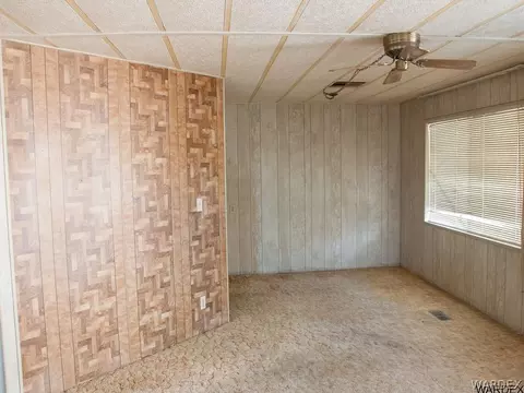 3075 E Devlin Ave, Kingman, AZ 86409 photo 2
