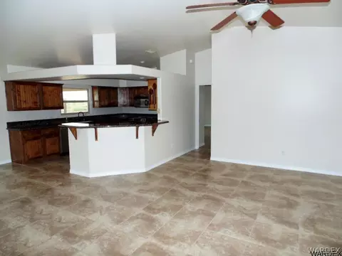 7125 E Stoneaxe Dr, Kingman, AZ 86401 photo 3
