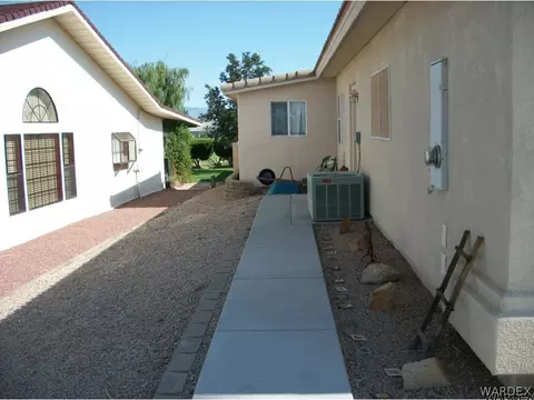 7747 E Oxbow Dr, Kingman, AZ 86401 photo 2