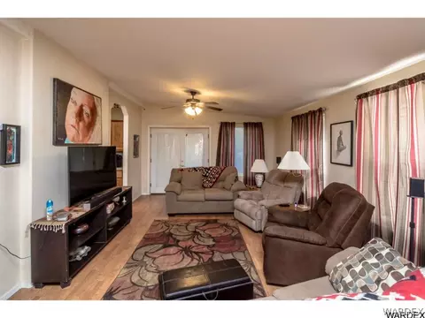 2310 E Packard Ave, Kingman, AZ 86409 photo 3