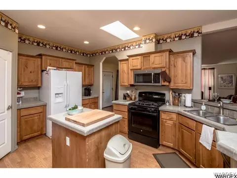 2310 E Packard Ave, Kingman, AZ 86409 photo 4