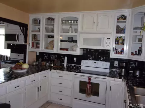 7729 E Concho Dr, Kingman, AZ 86401 photo 12