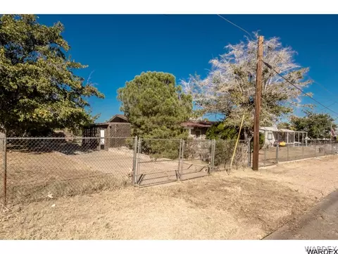 425 E Berk Ave, Kingman, AZ 86409 photo 13
