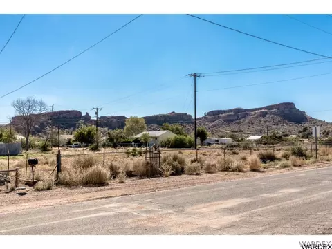 425 E Berk Ave, Kingman, AZ 86409 photo 12