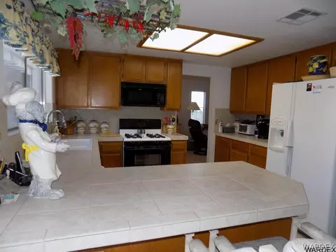 3304 Cactus Springs Dr, Laughlin, NV 89029 photo 7