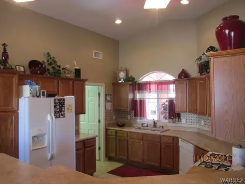 3933 E Ames Ave, Kingman, AZ 86409 photo 10