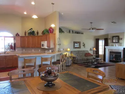 3933 E Ames Ave, Kingman, AZ 86409 photo 8