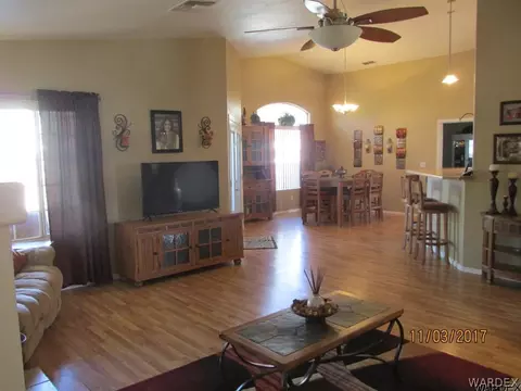 3933 E Ames Ave, Kingman, AZ 86409 photo 7