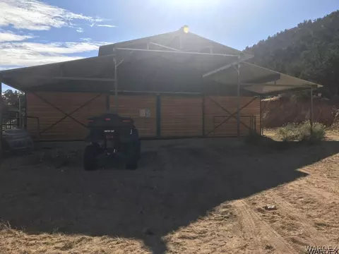 10780 E Tree Line Dr, Hackberry, AZ 86411 photo 5
