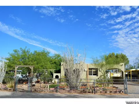 5461 E Apache Dr, Topock, AZ 86436 photo 2
