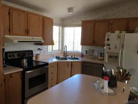 1756 S Rease, Kingman, AZ 86401 photo 5