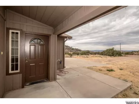 4270 E Surrey Loop, Kingman, AZ 86401 photo 2