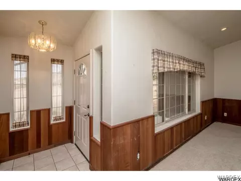 4270 E Surrey Loop, Kingman, AZ 86401 photo 3