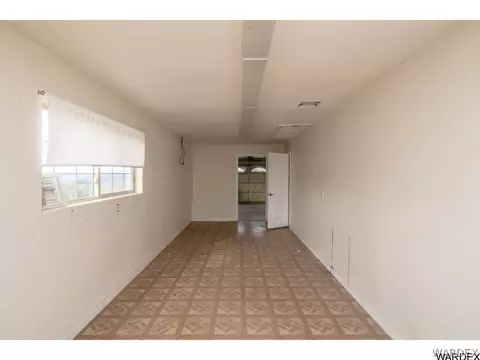 4270 E Surrey Loop, Kingman, AZ 86401 photo 25