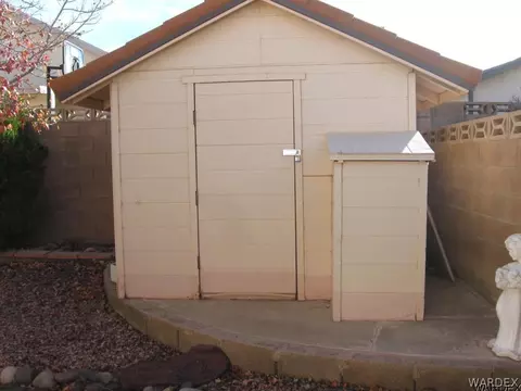 3834 E Packard Ave, Kingman, AZ 86409 photo 24