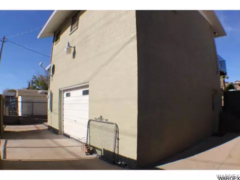 534 E Spring St, Kingman, AZ 86401 photo 3