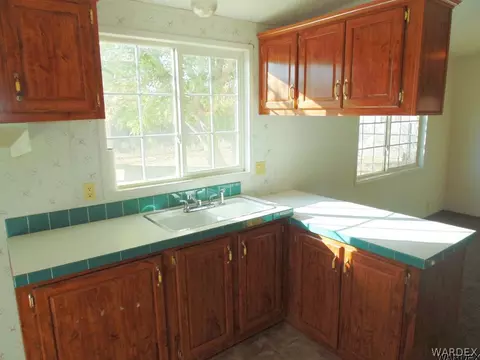 2150 E John L Ave, Kingman, AZ 86409 photo 4
