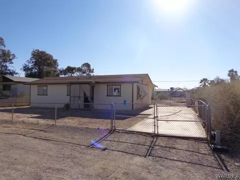 2194 E Hackamore Dr, Mohave Valley, AZ 86440 photo 2