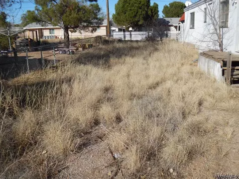2505 E Devlin Ave, Kingman, AZ 86409 photo 3