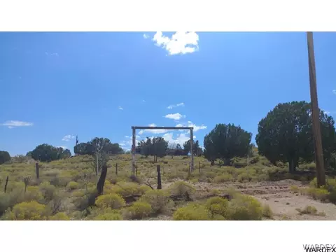 11208 E Hidden Valley Rd, Kingman, AZ 86401 photo 5