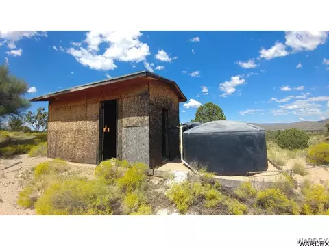 11208 E Hidden Valley Rd, Kingman, AZ 86401 photo 4