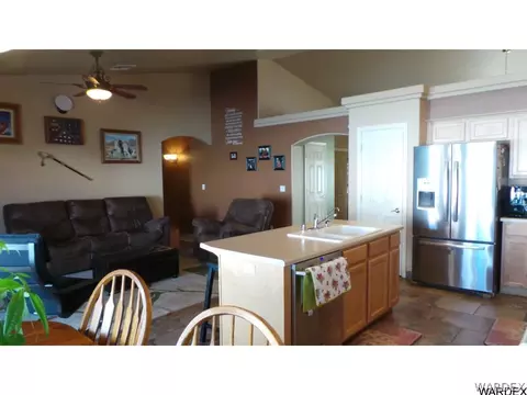 3963 E Snavely Ave, Kingman, AZ 86409 photo 9