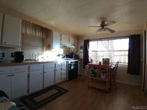 3215 E Devlin Ave, Kingman, AZ 86409 photo 9