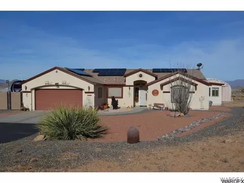7141 E Rawhide Dr, Kingman, AZ 86401 photo 2